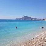 The Flirt Of Dénia