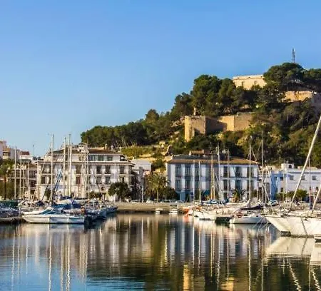 公寓 The Flirt Of *